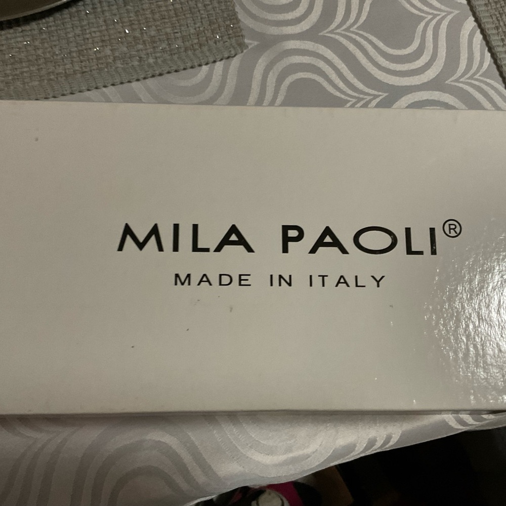 Made in Italy, Mia Paoli flat sandals. Size 9M.
